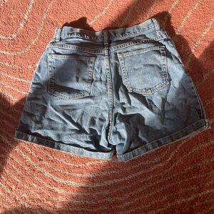 Vintage Mom Wrangler Shorts